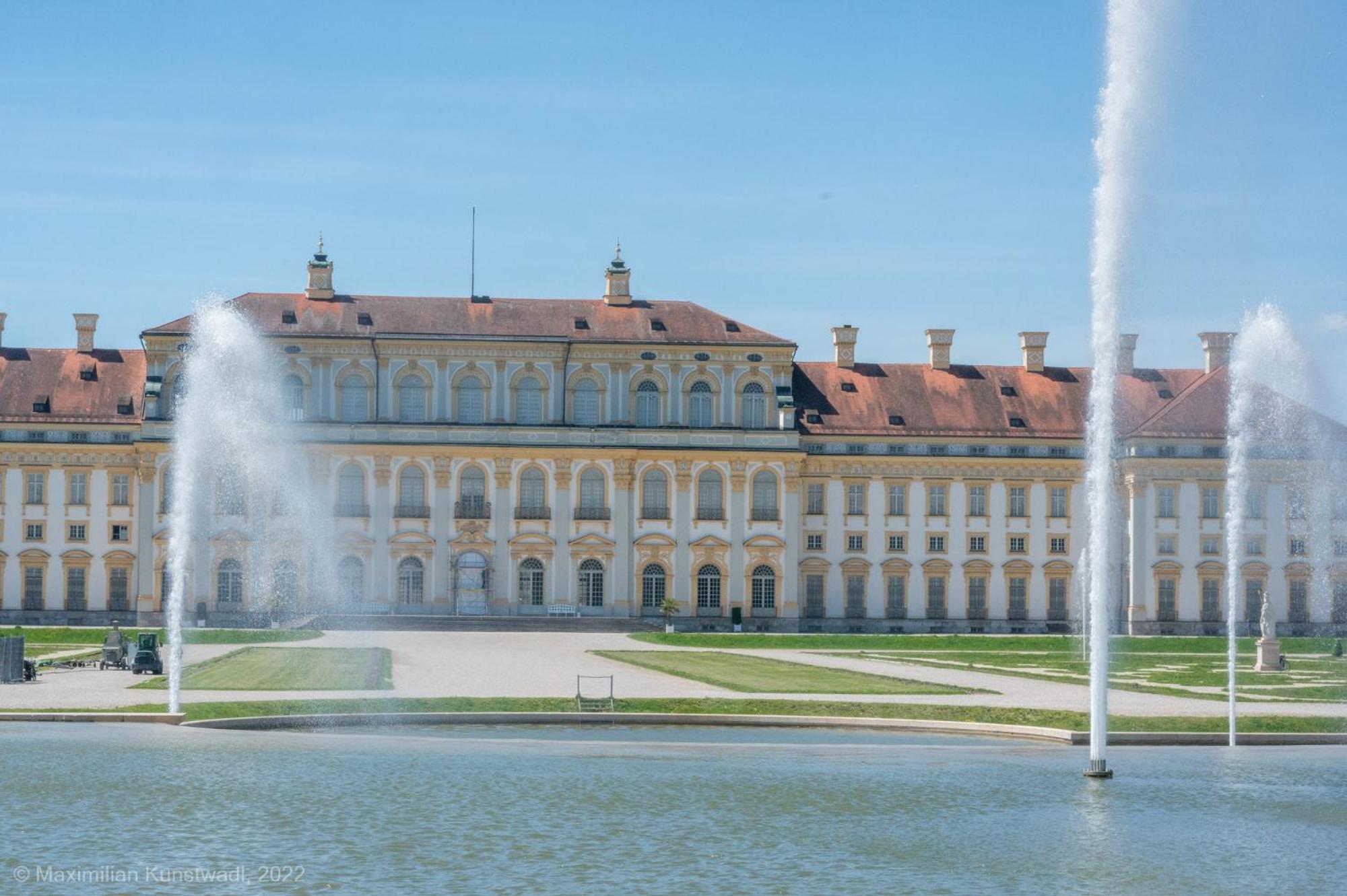 Hotel Am Schlosspark Zum Kurfuerst Oberschleissheim Bagian luar foto