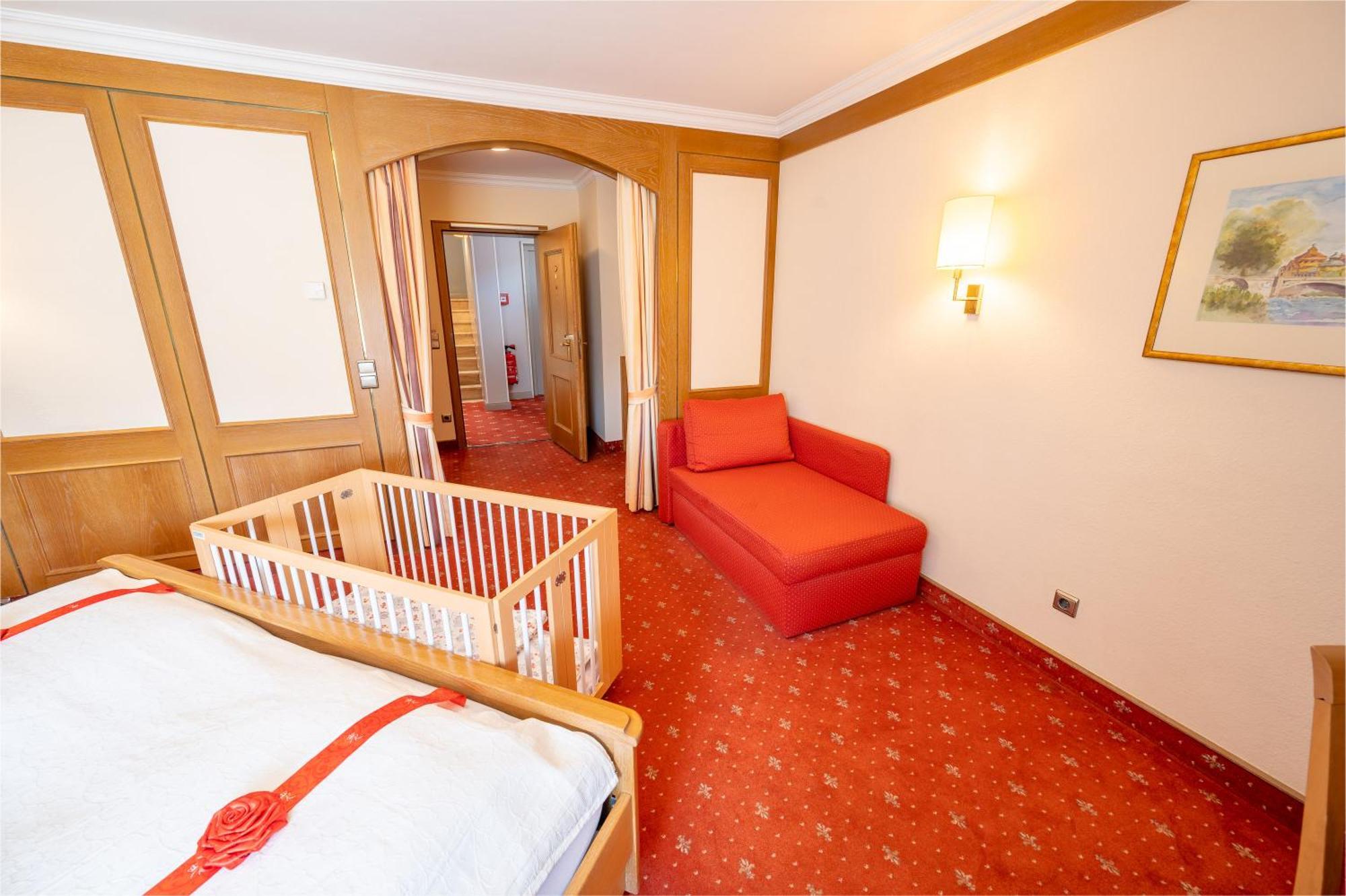 Hotel Am Schlosspark Zum Kurfuerst Oberschleissheim Ruang foto